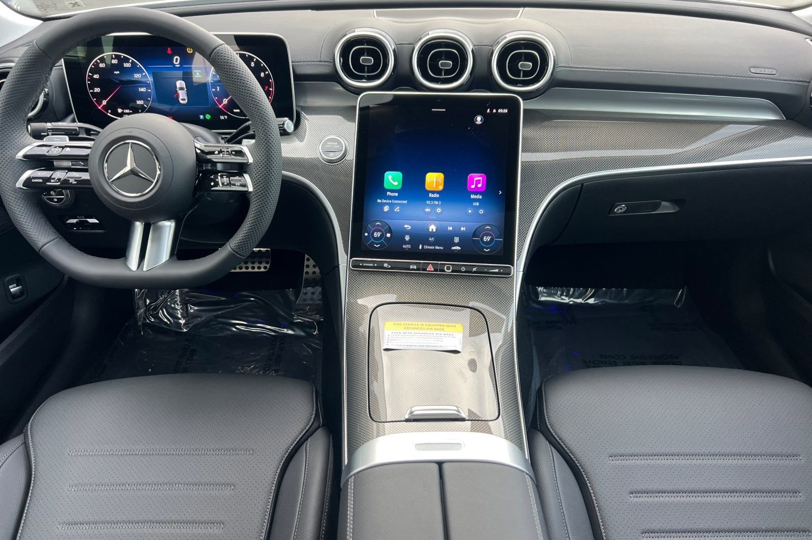 New 2026 Polar White Mercedes-Benz C 300 image 3