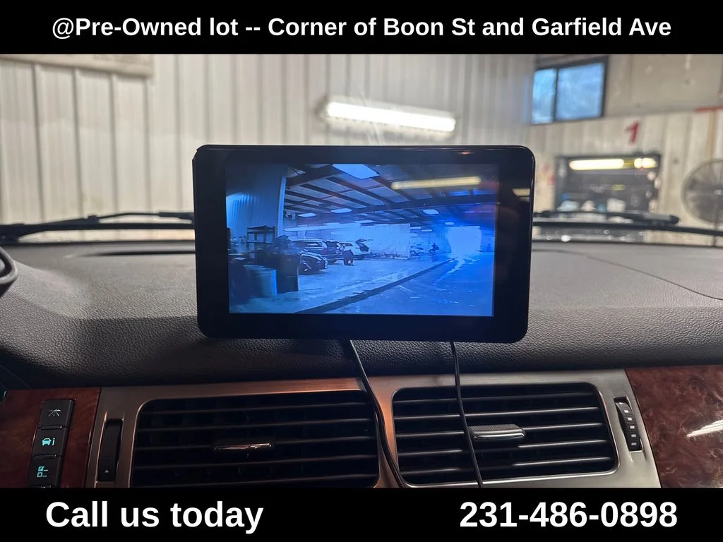 Used 2007 Gray Chevrolet LT image 23
