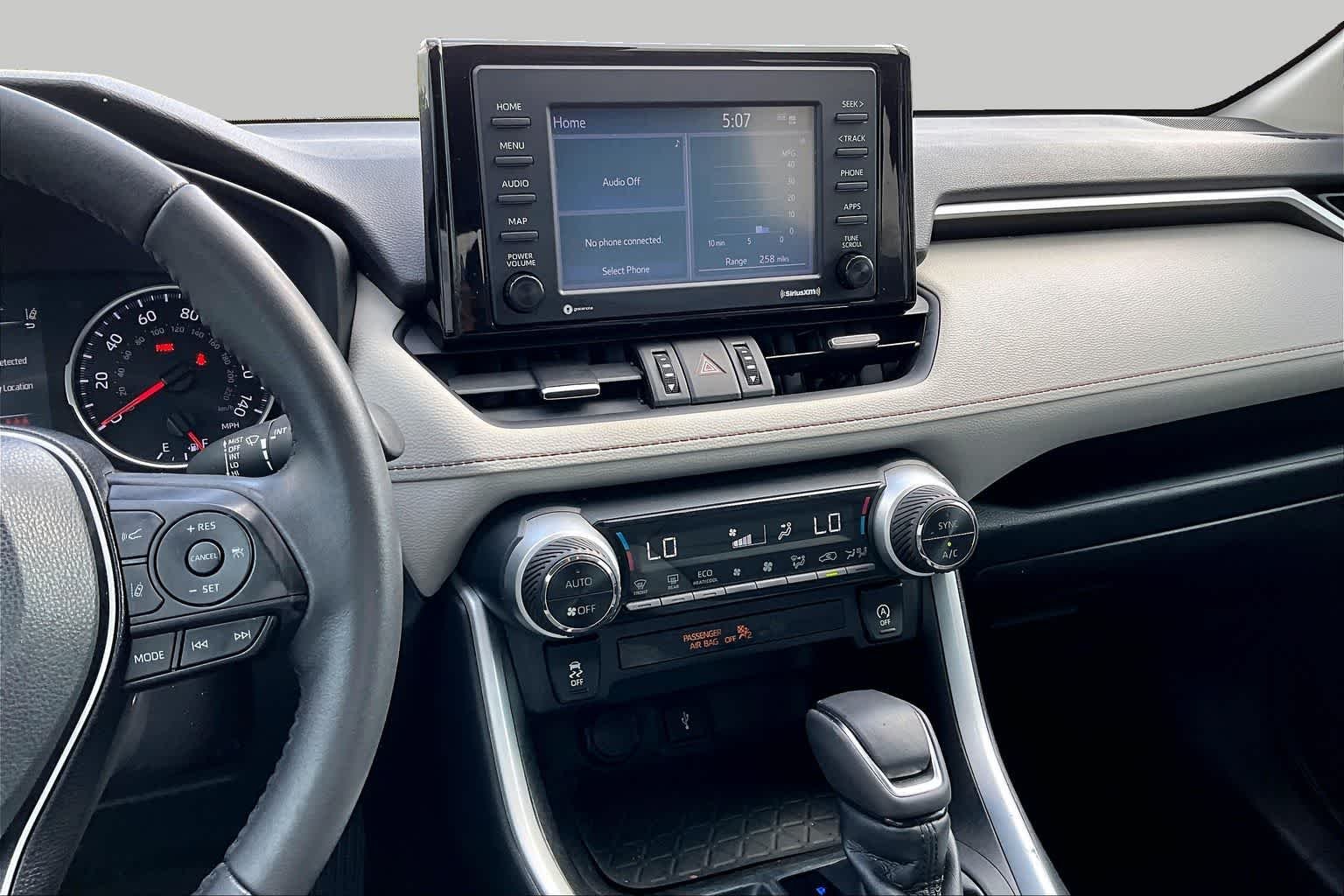 Used 2021 Silver Sky Metallic Toyota XLE Premium image 6