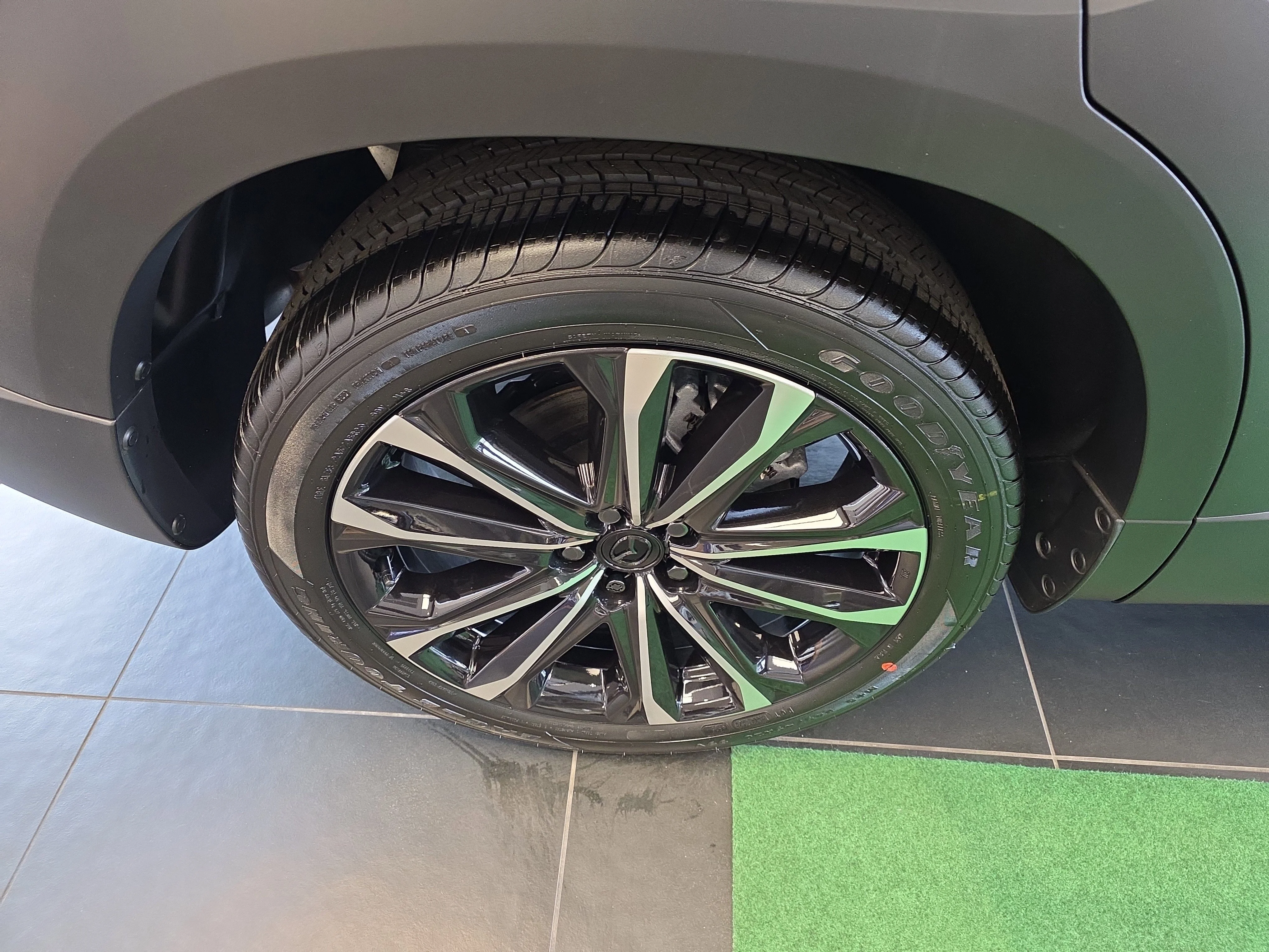 2026 Mazda CX-50 Premium Plus - Photo 8