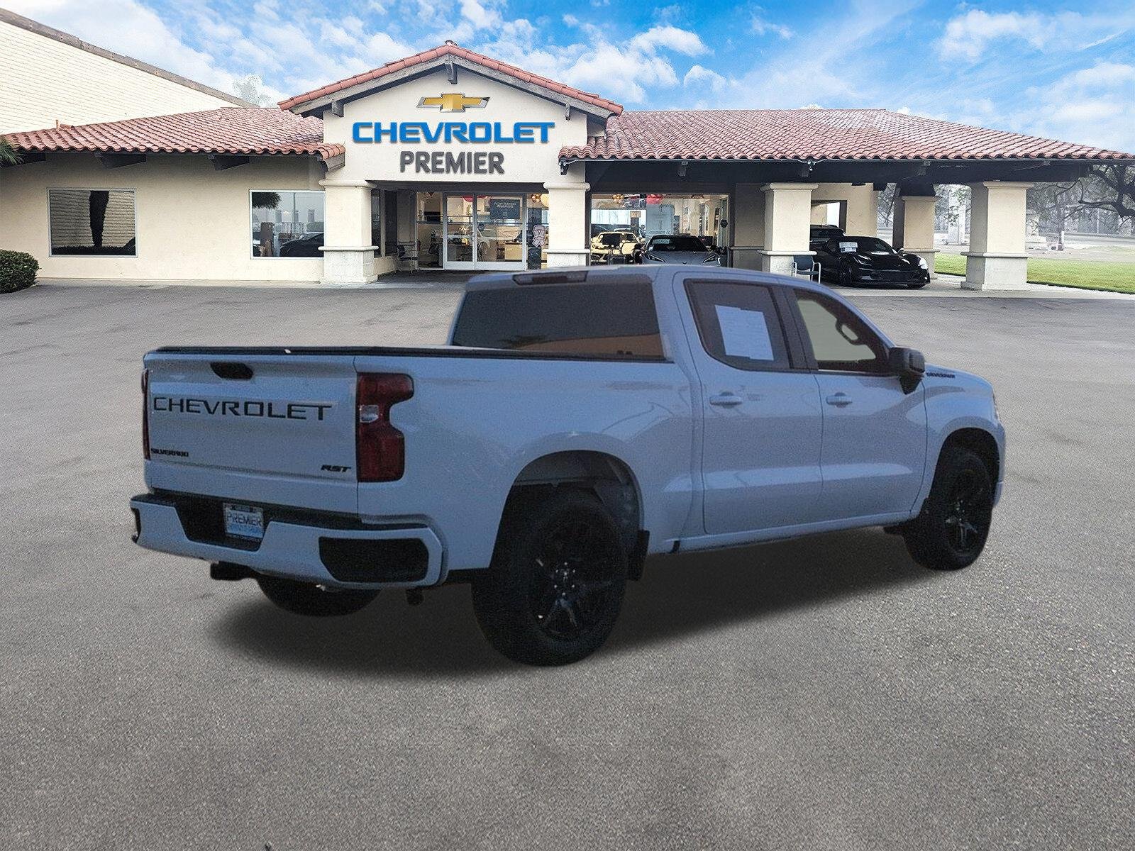 2022 Chevrolet Silverado 1500 RST - Photo 8