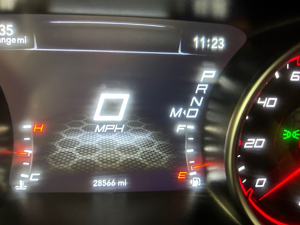 Used 2023 White Dodge SXT image 10