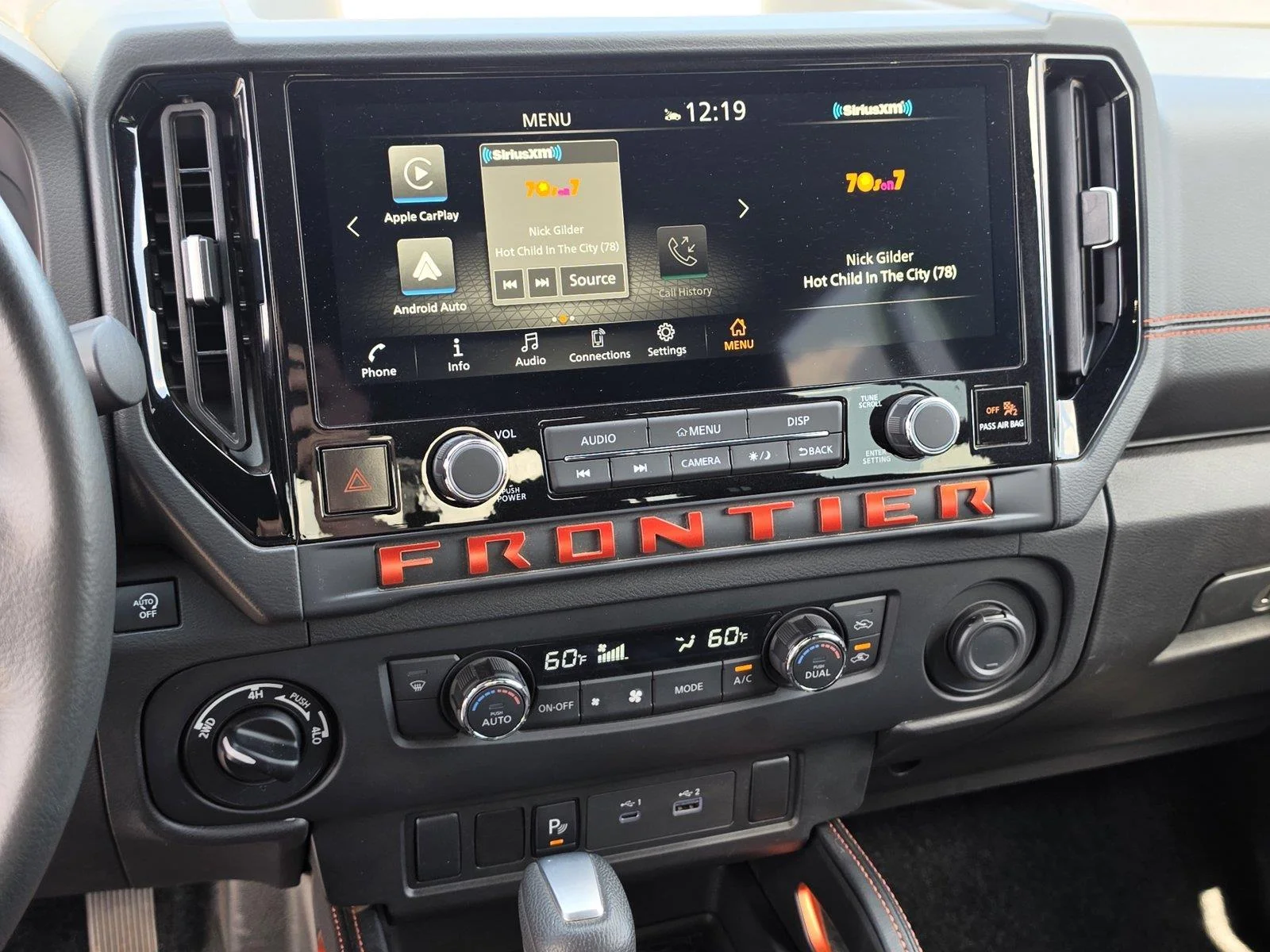 Used 2025 Boulder Gray Pearl Nissan PRO-4X image 11
