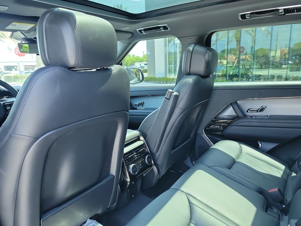 Certified Used 2024 Gray Land Rover Dynamic SE image 17