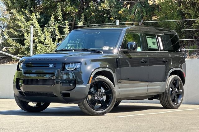 2026 Land Rover Defender 110 S
