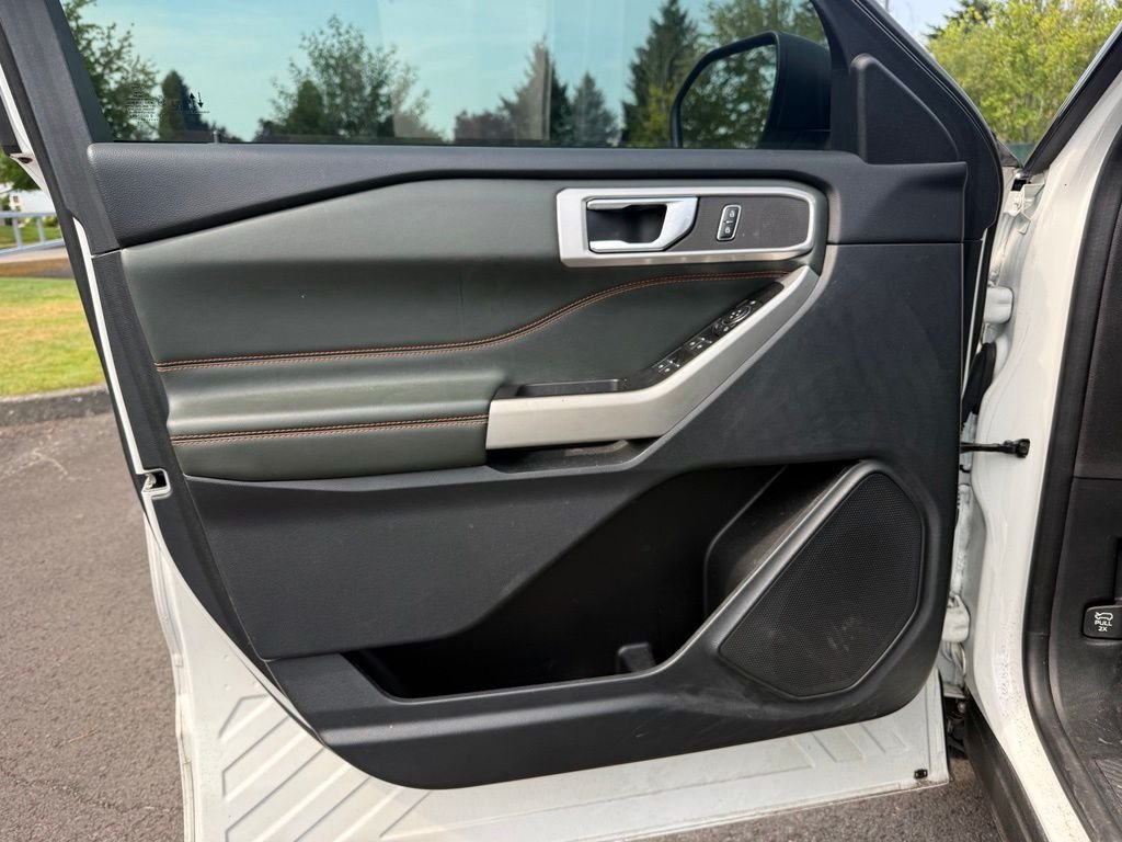 Used 2022 Star White Metallic Tri-Coat Ford Timberline image 18