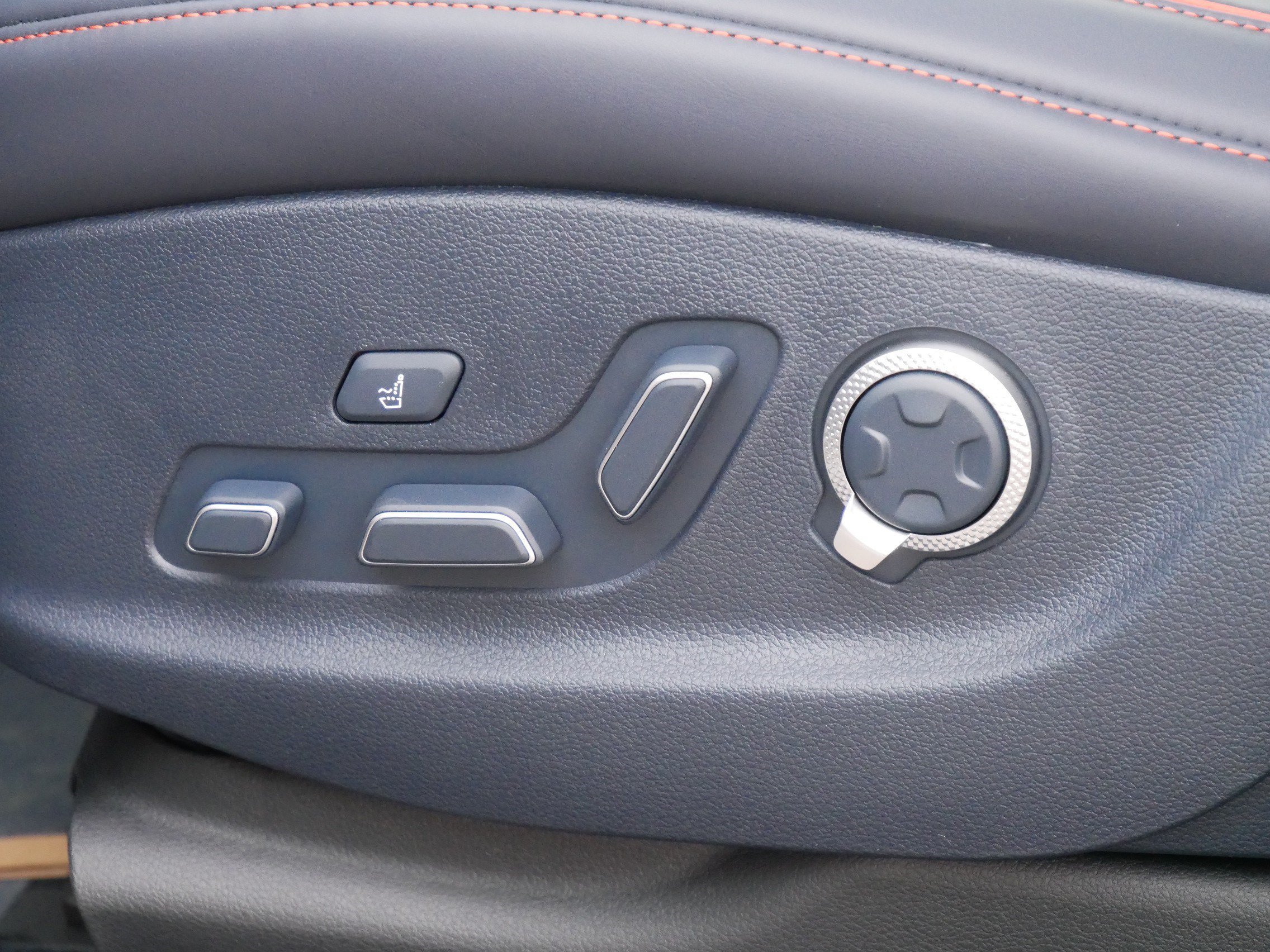 2026 GENESIS GV80 Coupe E-SC - Photo 6