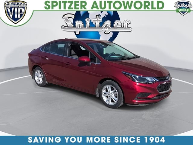 Used 2017 Chevrolet Cruze LT with VIN 1G1BE5SM0H7154646 for sale in North Jackson, OH