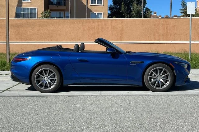 Used 2023 Starling Blue Metallic Mercedes-Benz SL 43 AMG® image 3