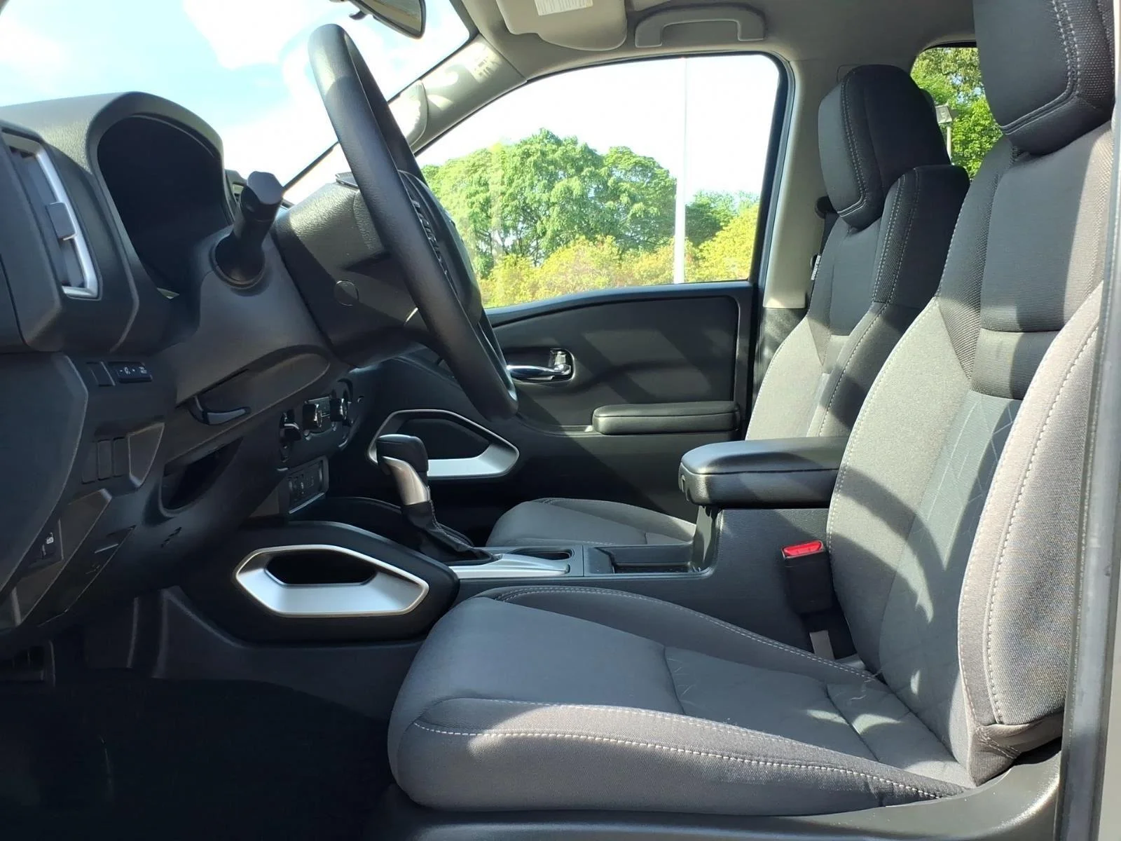 Used 2025 Gun Metallic Nissan SV image 10