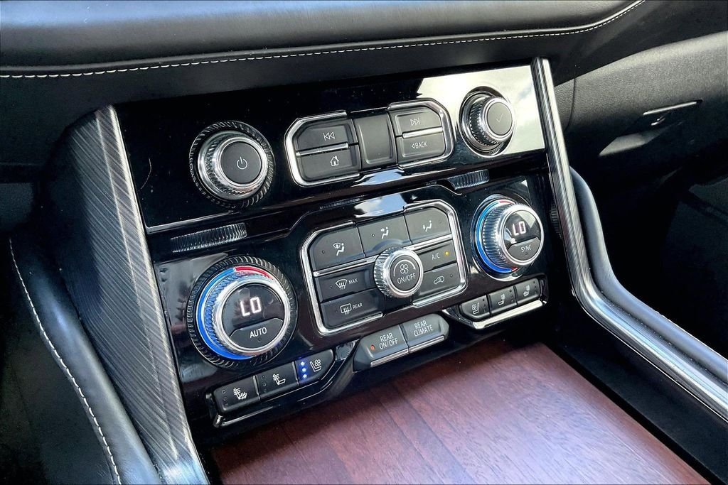 Used 2023 Black GMC Denali Ultimate image 25