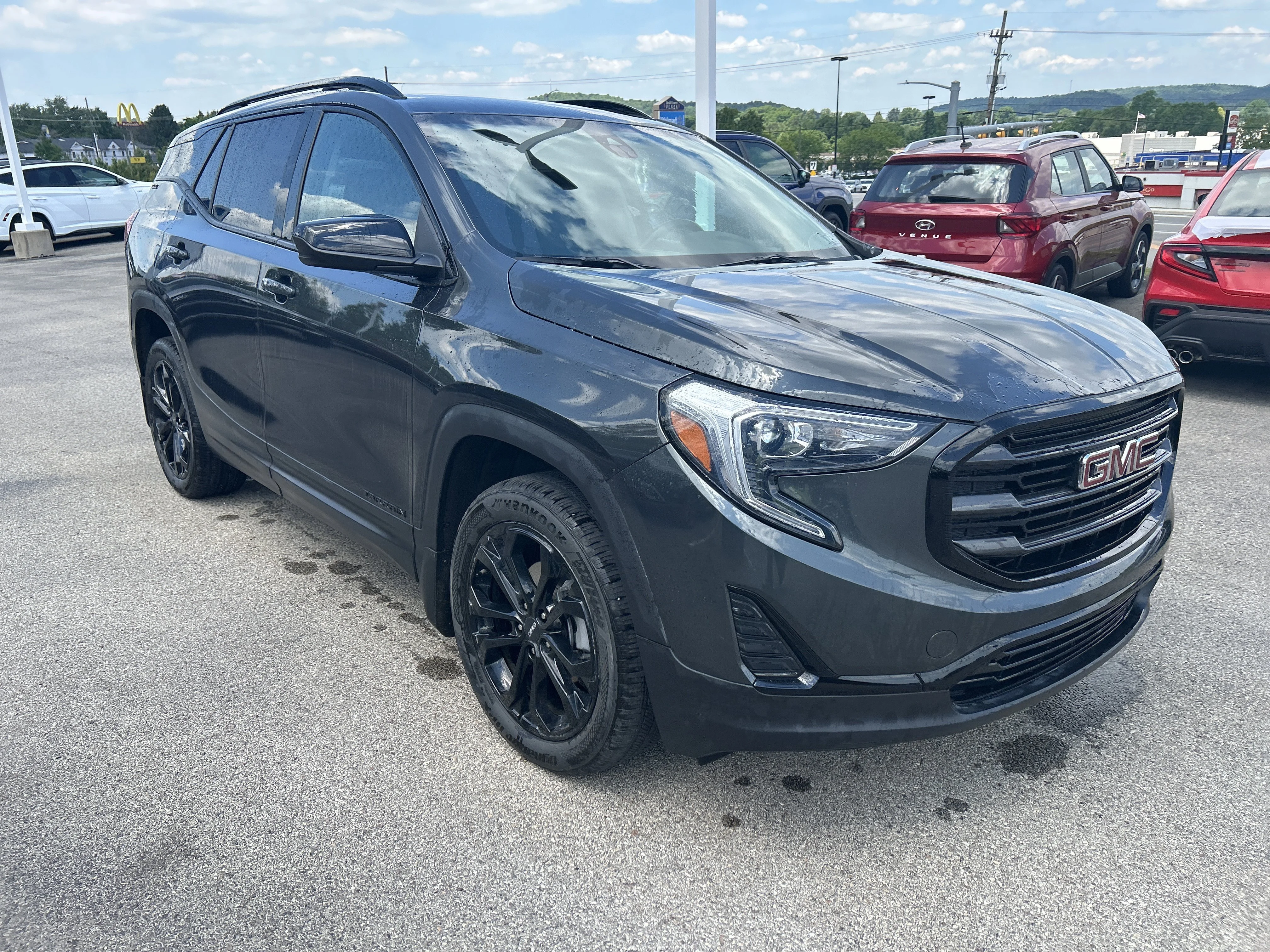 2021 GMC Terrain SLE - Photo 1