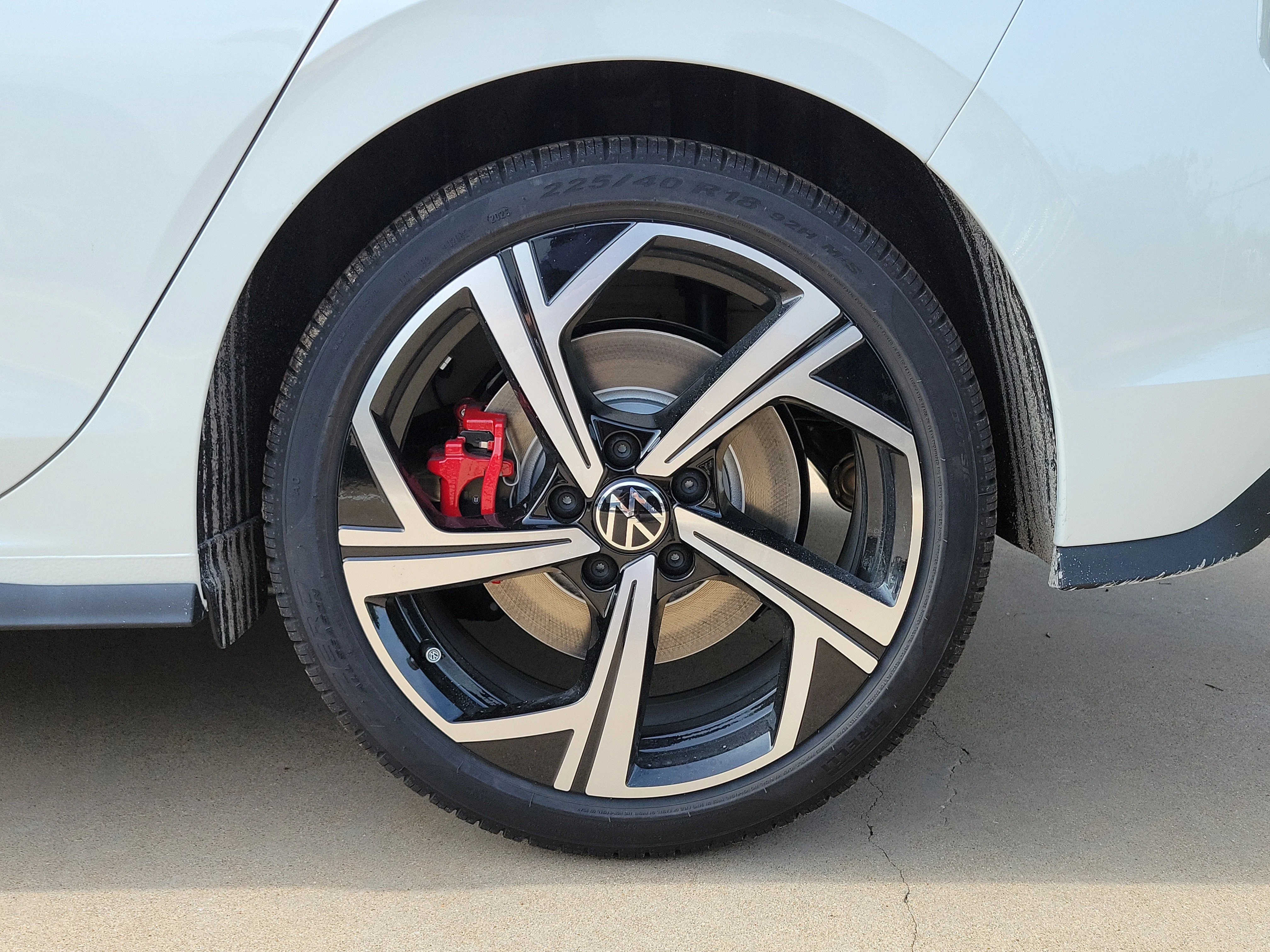 New 2026 White Volkswagen SE image 7