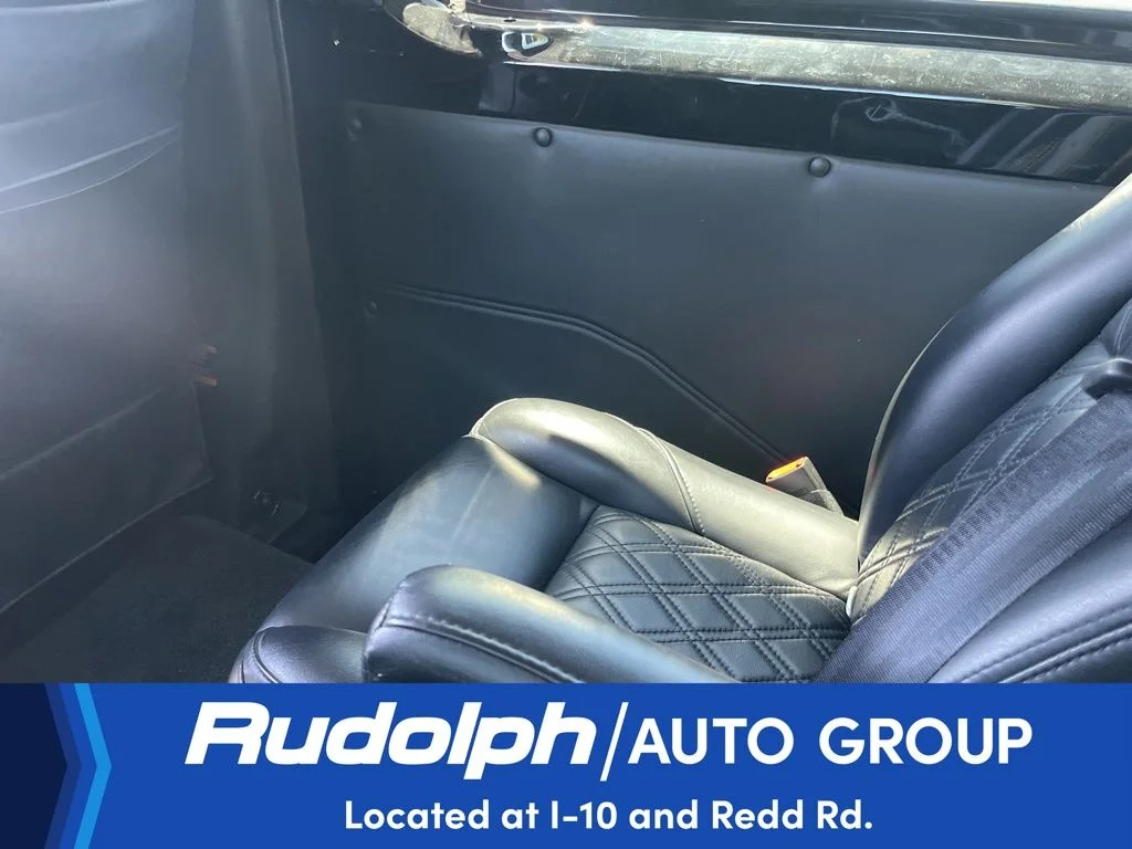 Used 2021  Mercedes-Benz Cargo 144 WB image 33