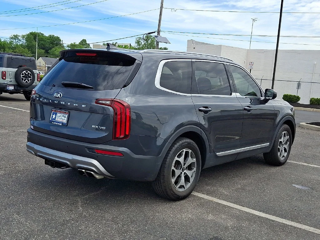 Used 2020 Gray Kia EX image 12