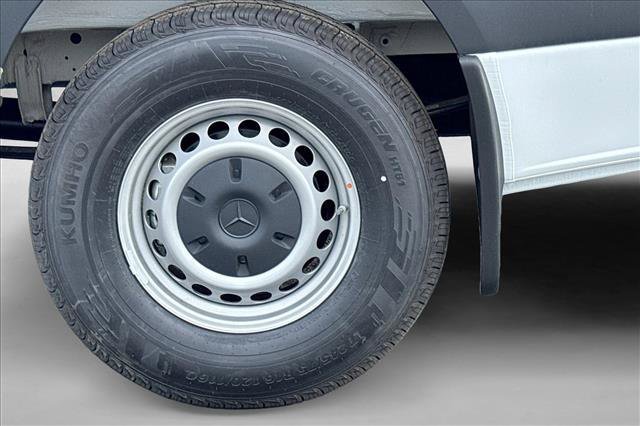 New 2026 Arctic White Mercedes-Benz  image 53