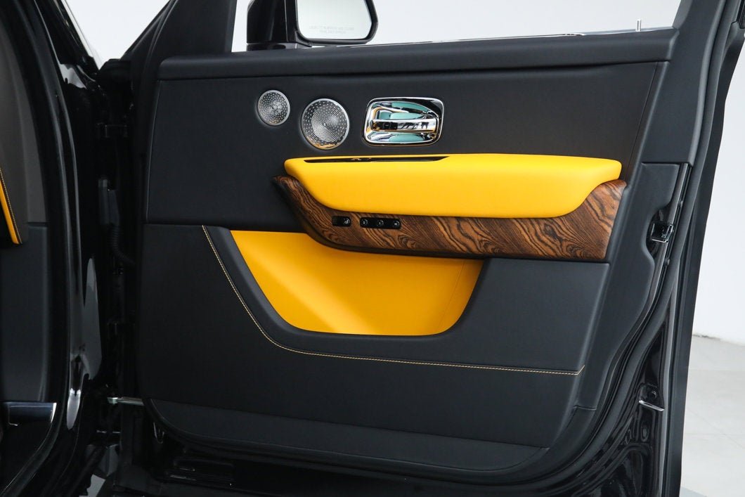 Used 2025 Brown Rolls-Royce  image 18