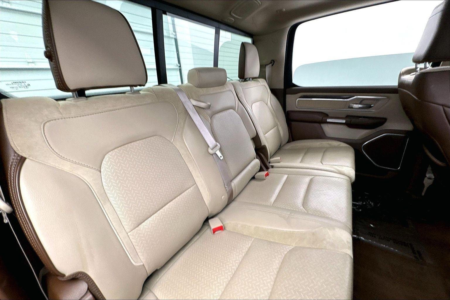 Used 2020 Patriot Blue Pearlcoat Ram Laramie image 26