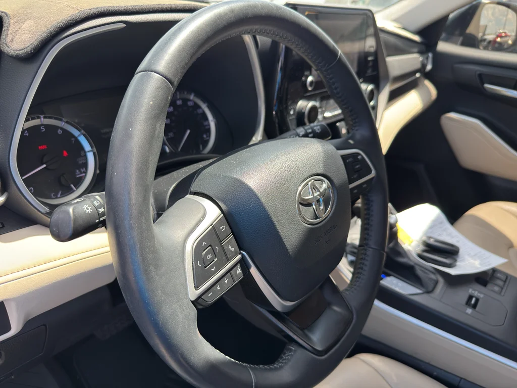 Used 2024 Cypress Toyota XLE image 13