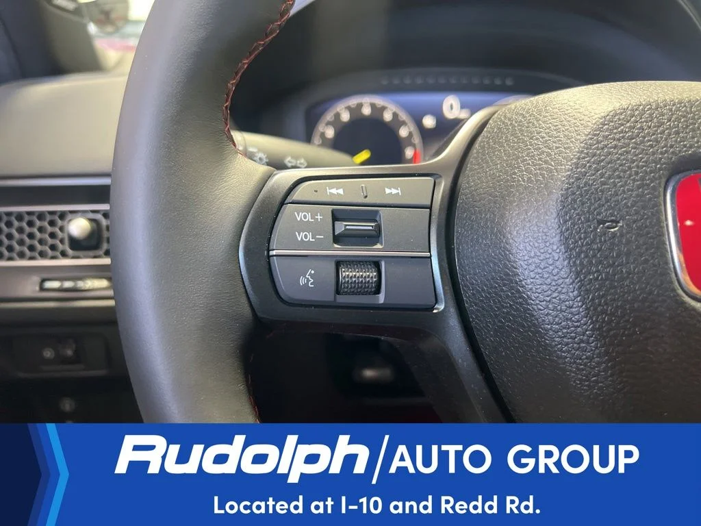 Used 2025 White Honda  image 36