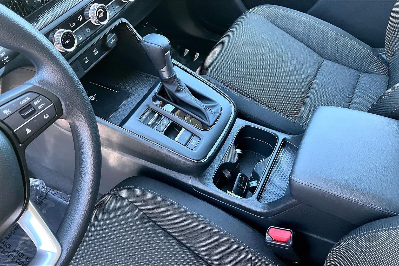 2026 Honda CR-V EX - Photo 16