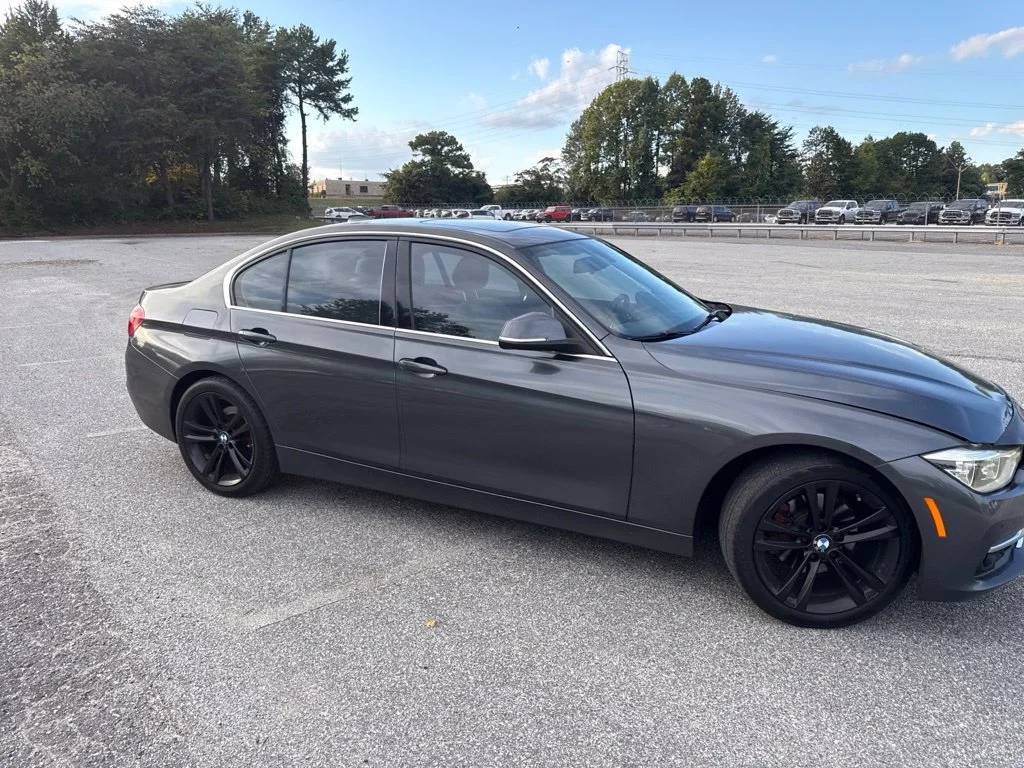 Used 2016 Gray BMW 328i xDrive image 10