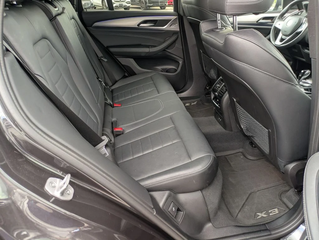 Used 2023 Gray BMW sDrive30i image 20