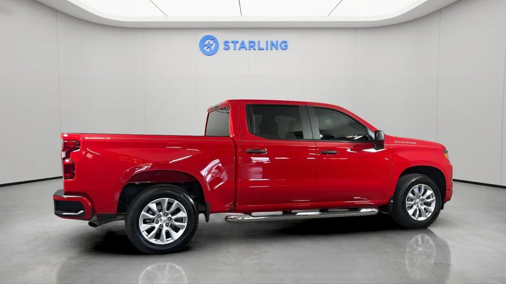 Used 2025 Red Hot Chevrolet Custom image 10