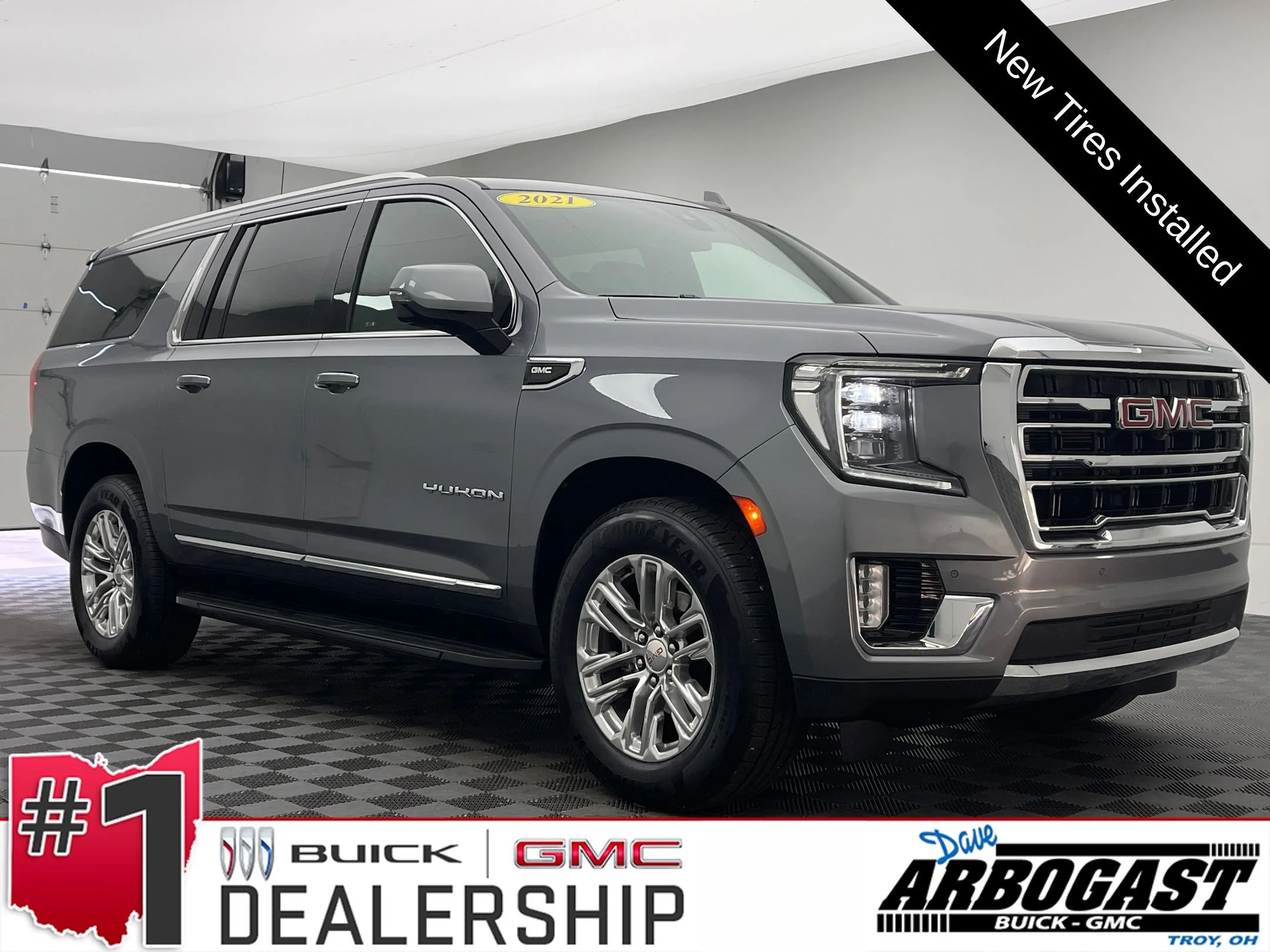 Used 2021 SATIN STEEL METALLIC GMC SLT image 1