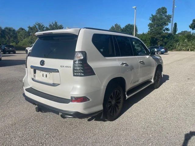 Certified Used 2023 White Pearl Lexus GX 460 Premium image 2
