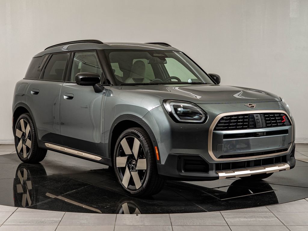 Used 2025 Smokey Green Metallic MINI Iconic image 3