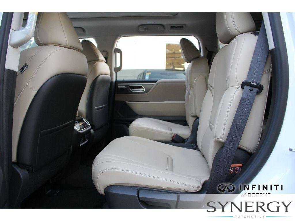 Certified Used 2026 Radiant White INFINITI PURE image 22