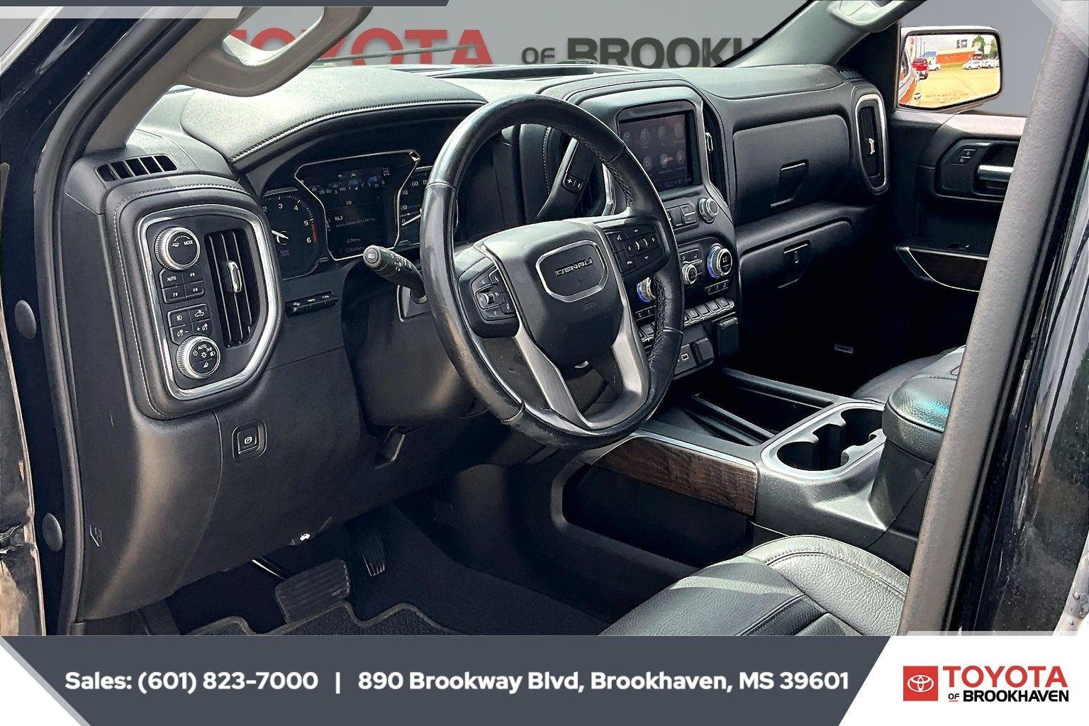 Used 2021 Onyx Black GMC Denali image 14