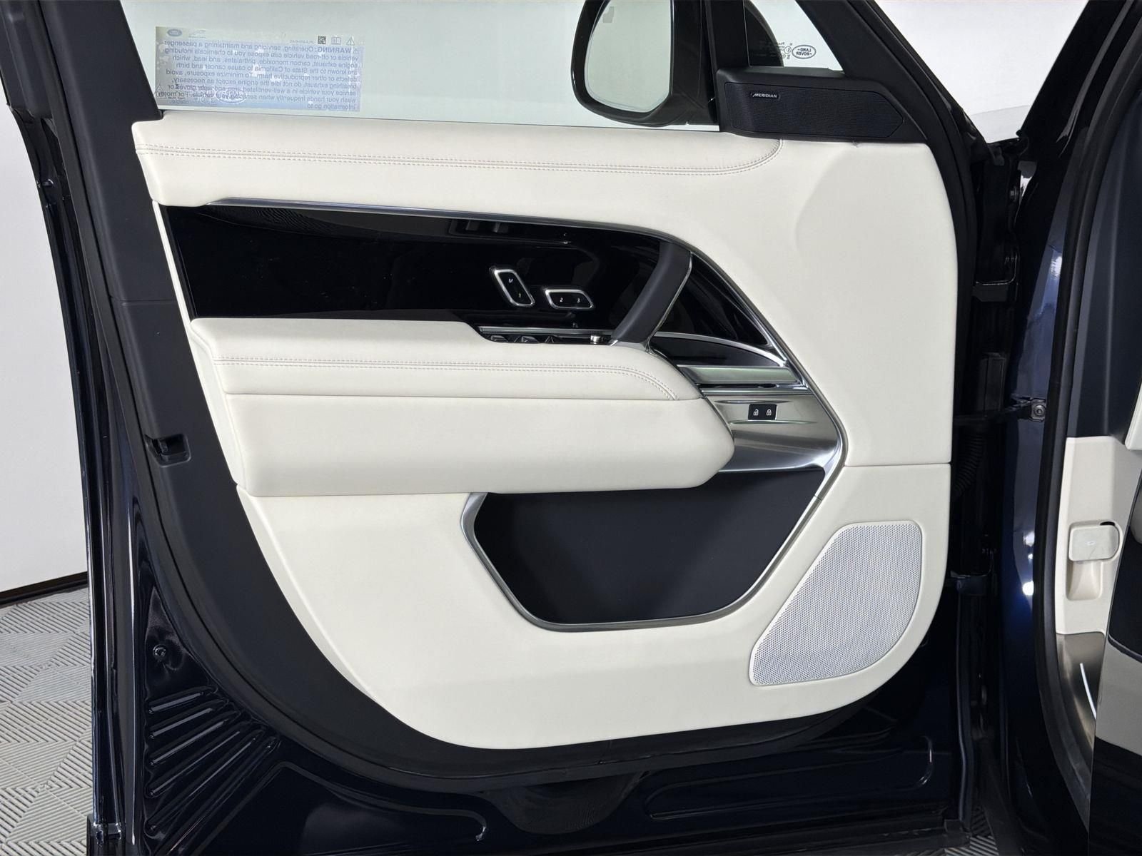 2026 Land Rover Range Rover SE - Photo 20