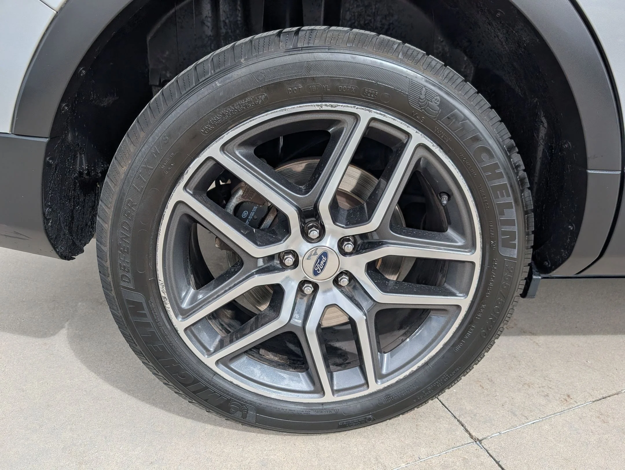 Used 2016 Ingot Silver Metallic Ford Sport image 12