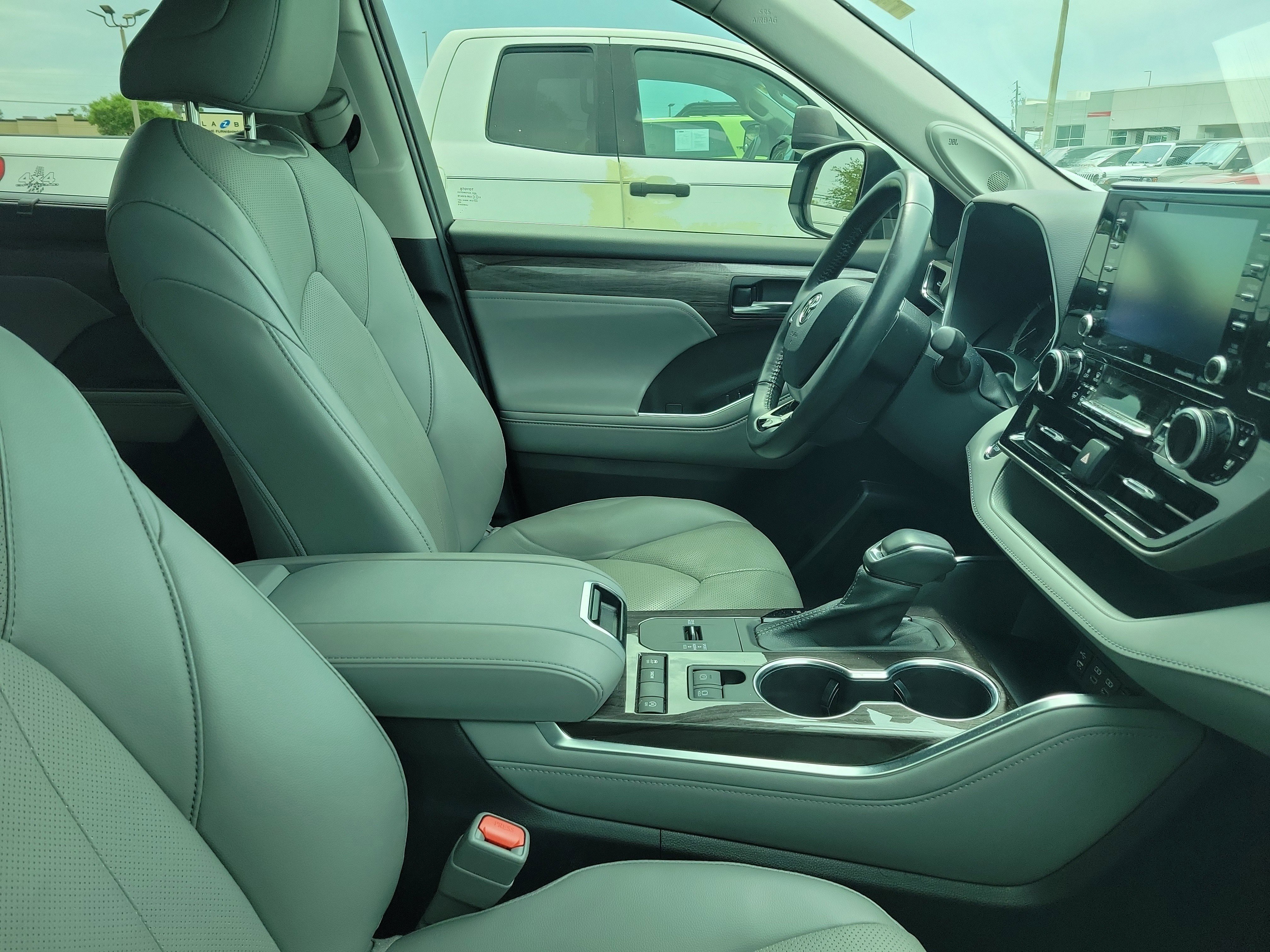 Used 2022 Celestial Silver Metallic Toyota Limited image 9