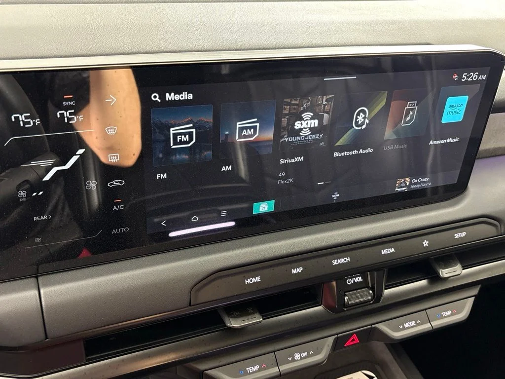 New 2027 Black Jade Green Kia X-PRO SX image 40
