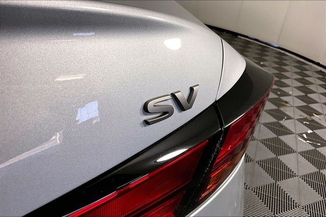 Used 2023 Silver Nissan 2.5 SV image 22