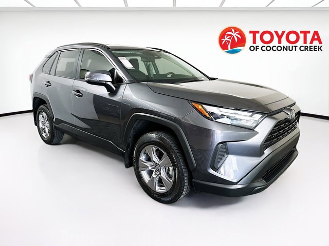 2025 Toyota RAV4 media 1