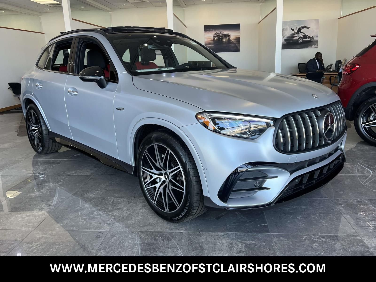 New 2026 MANUFAKTUR Cirrus Silver Magno Mercedes-Benz AMG® GLC 43 4MATIC® SUV image 8