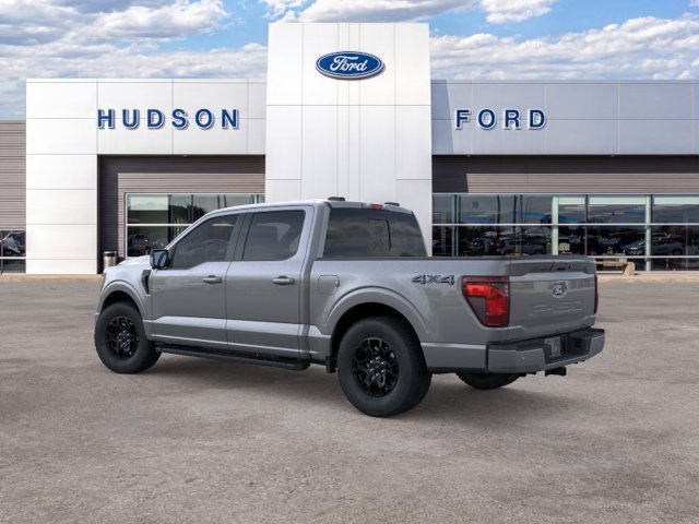 New 2026 Carbonized Gray Metallic Ford XLT image 4