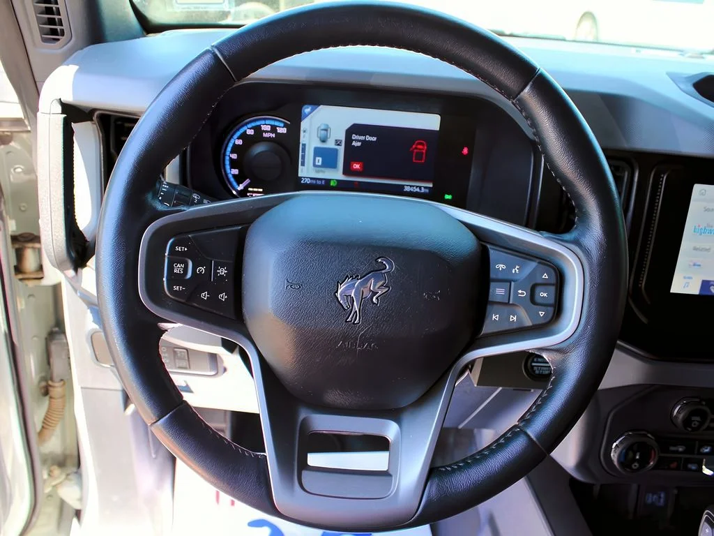 2022 Ford Bronco 4-Door Black Diamond - Photo 15