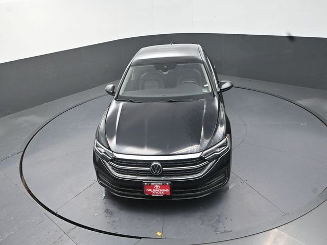 Used 2024  Volkswagen 1.5T SE image 24