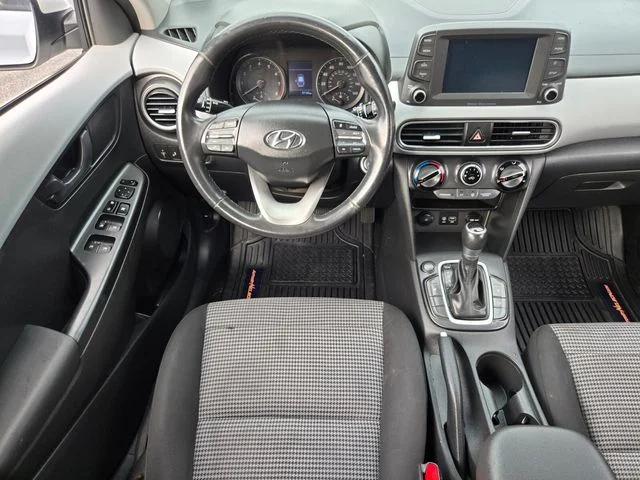 Used 2020 White Hyundai SEL image 14
