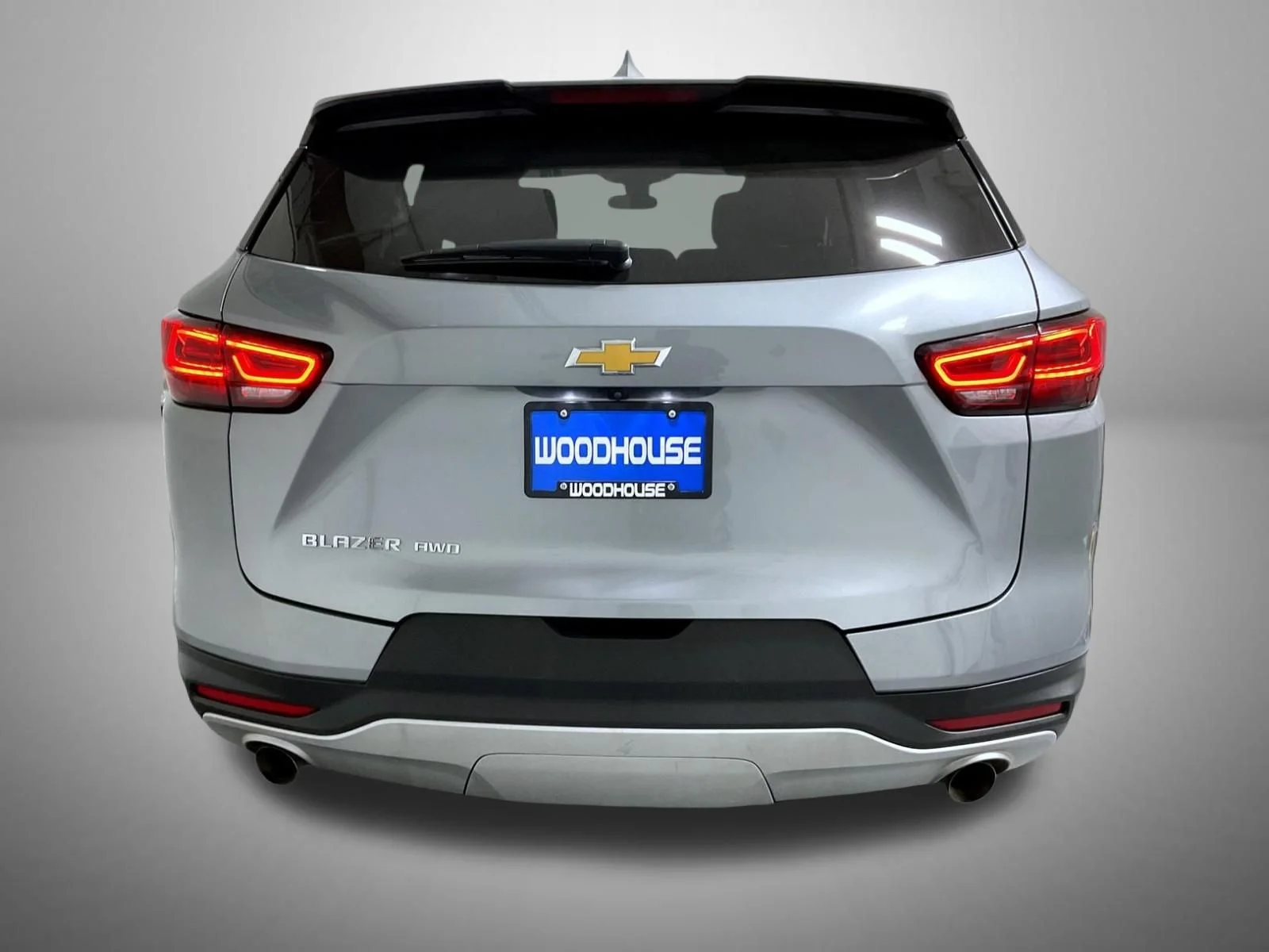 Used 2025 Gray Chevrolet LT image 6