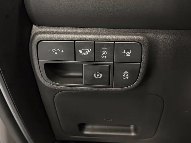 Used 2026 Red Hyundai SEL Convenience image 11