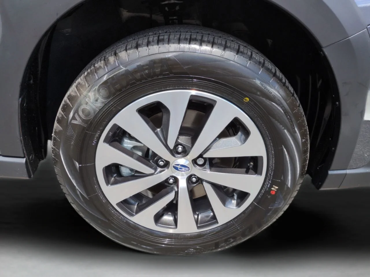 Used 2025 Magnetite Gray Metallic Subaru Premium image 26
