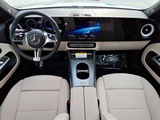 New 2027 White Mercedes-Benz CLA 220 image 4