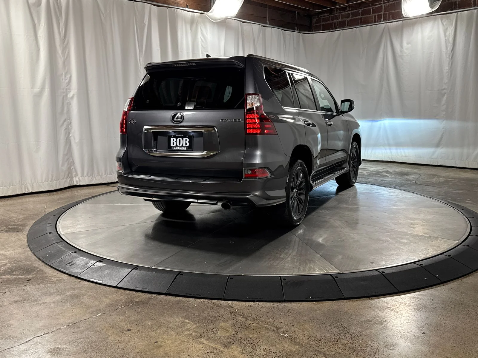 Used 2021 Gray Lexus 460 image 8