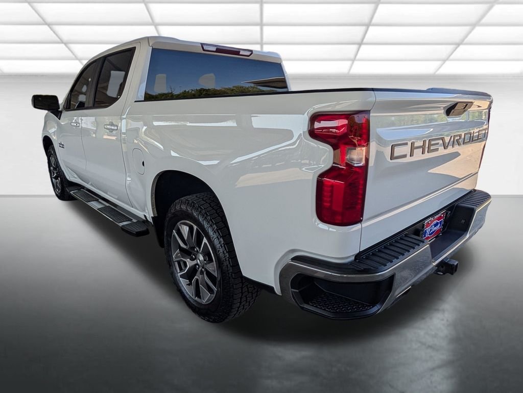 Used 2020 SUMMIT WHITE Chevrolet LT image 2